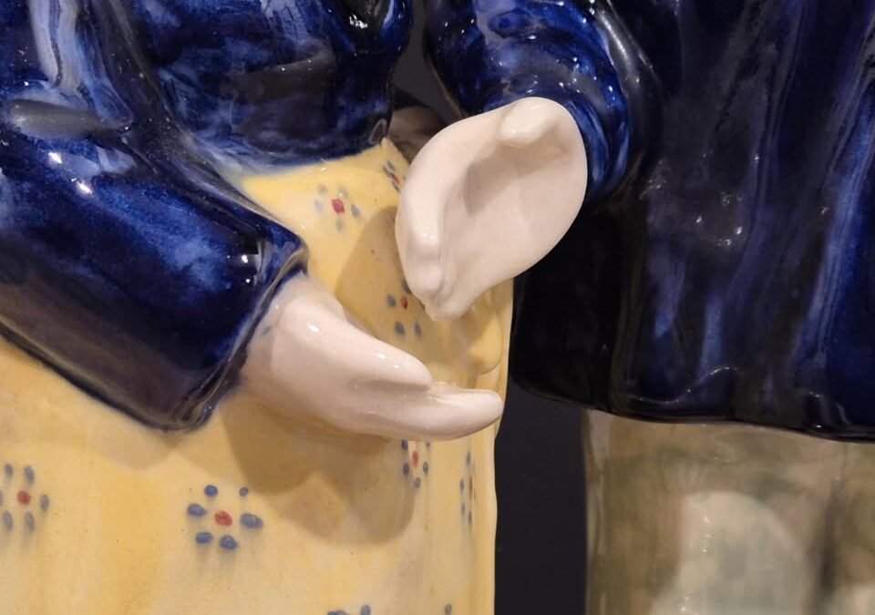 Ce beau groupe de Berthe Savigny (1882-1958), intitulé ‘Le marché’,…